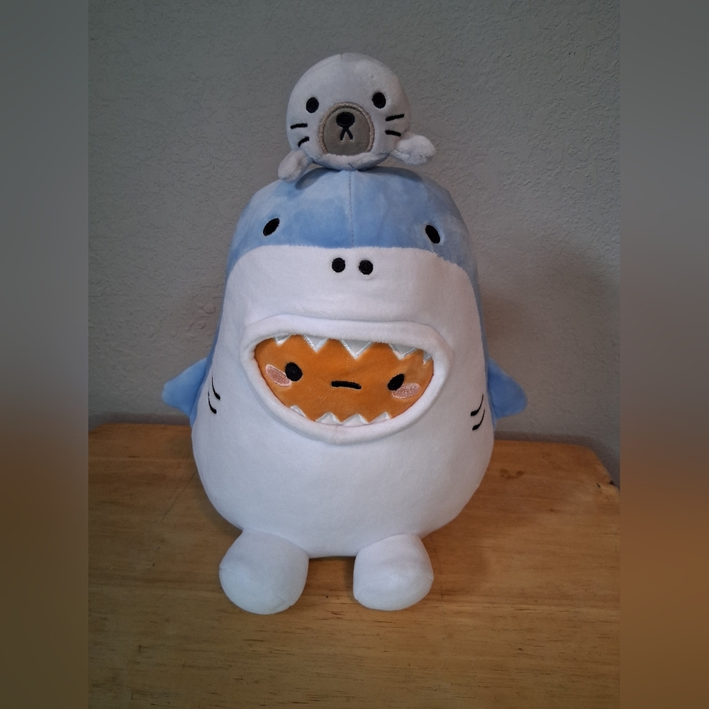 Smoko Blue Shark Tayto Potato With Seal Midi Mochi Plush Toy Animal
